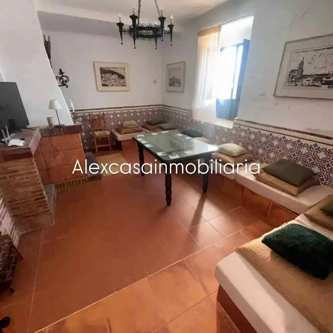 Casa rústica amb piscina en venda a Cabra, imagen 6