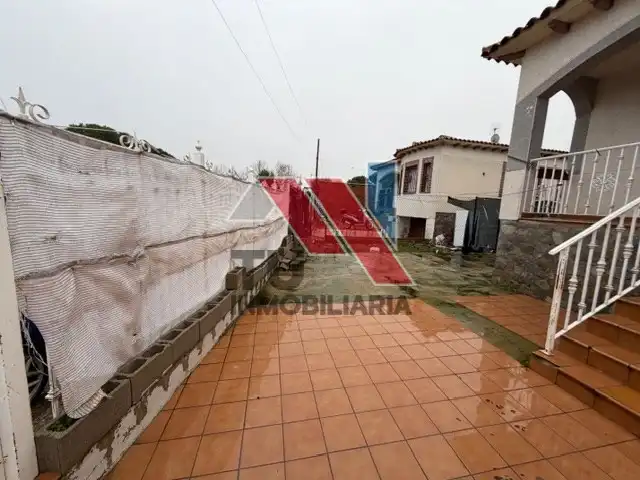Terrace of Houses for sale in Huecas  with Storage room, Swimming Pool and Alarm
