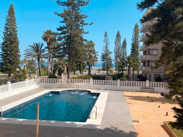 Swimming pool of Flat for rent in Motril  with Air Conditioner, Terrace and Furnished