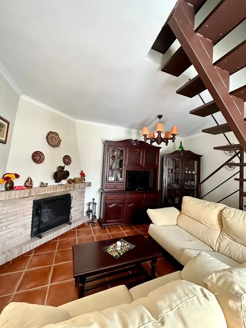 Sala de estar de Casa o chalet en venta en Grazalema con Amueblado y Balcón