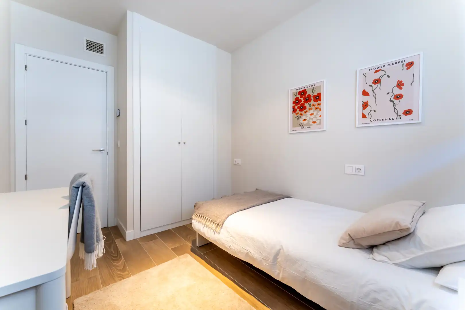 Habitación de Piso de alquiler en Valdemoro con Aire acondicionado, Calefacción y Trastero