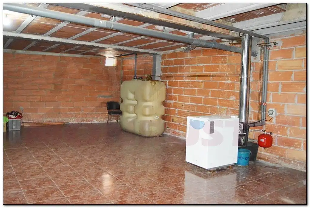 Casa o xalet en venda en L'Espluga de Francolí amb Aire condicionat, Terrassa i Traster