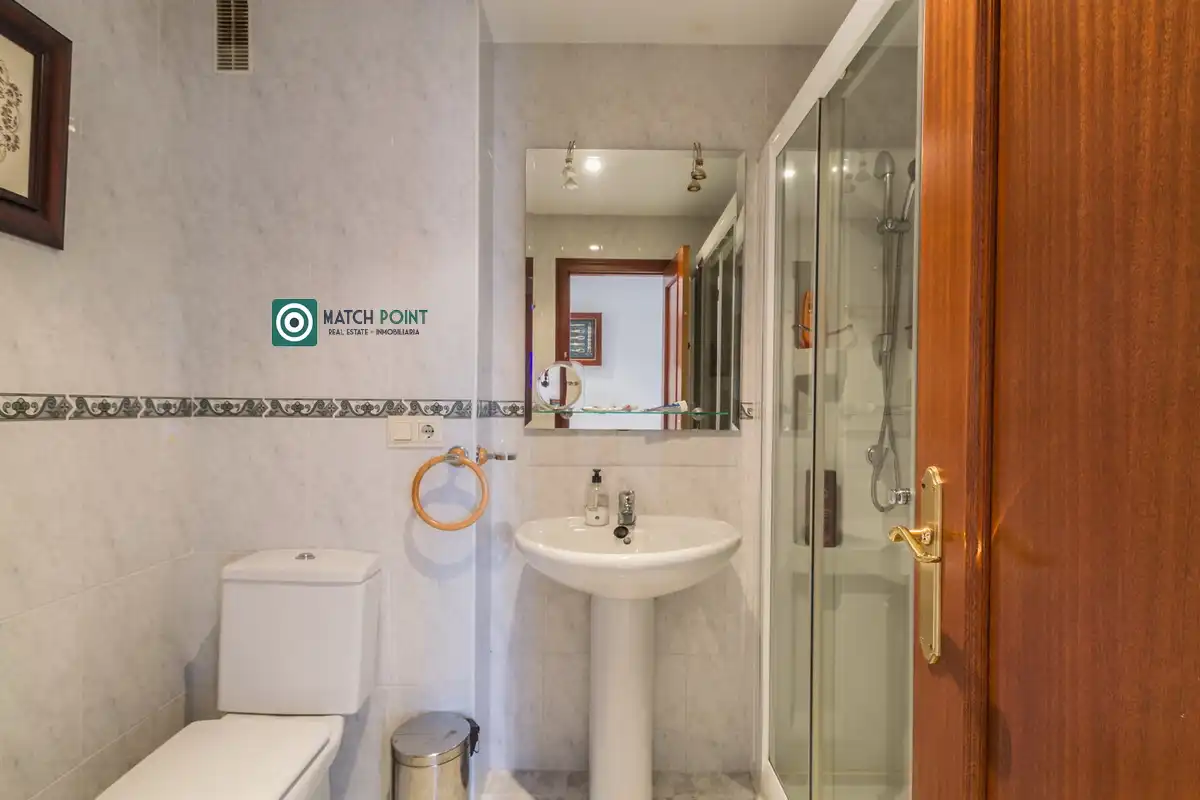 Baño de Piso en venta en Almuñécar