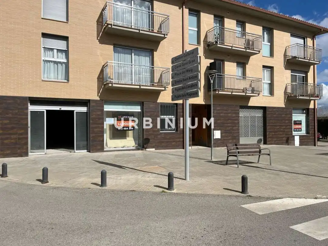 Local commercial à louer à Cornellà del Terri, imagen 3
