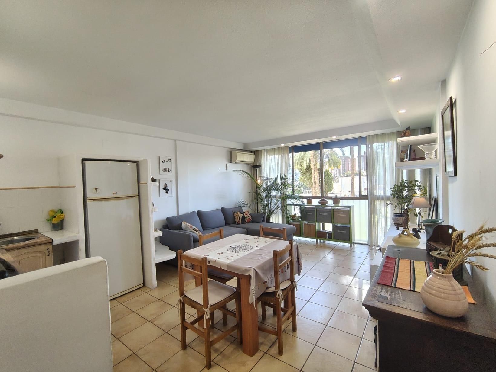 Living room of Apartment for sale in Benidorm  with Air Conditioner, Heating and Private garden