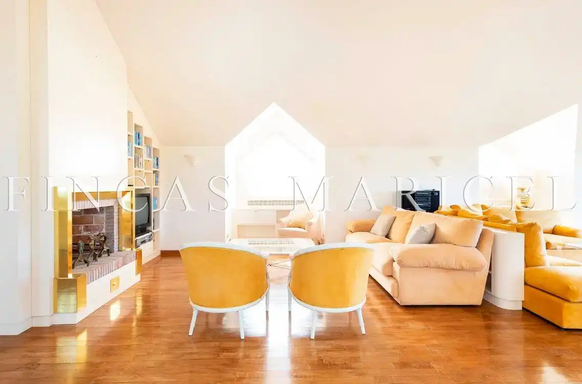 Casa o xalet en venda a Pintor Roig i soler, Can Girona - Terramar - Vinyet