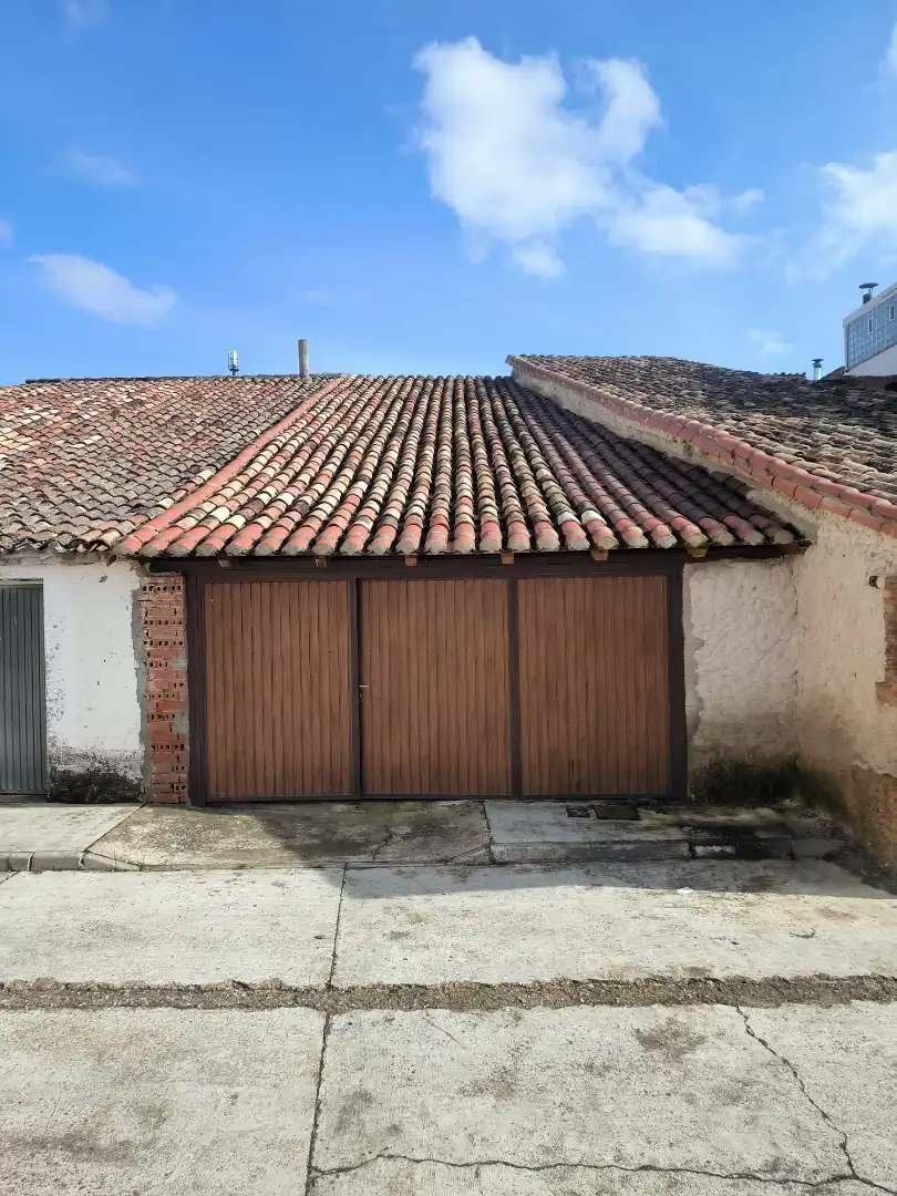 Local commercial à vendre à Melgar de Fernamental, imagen 2