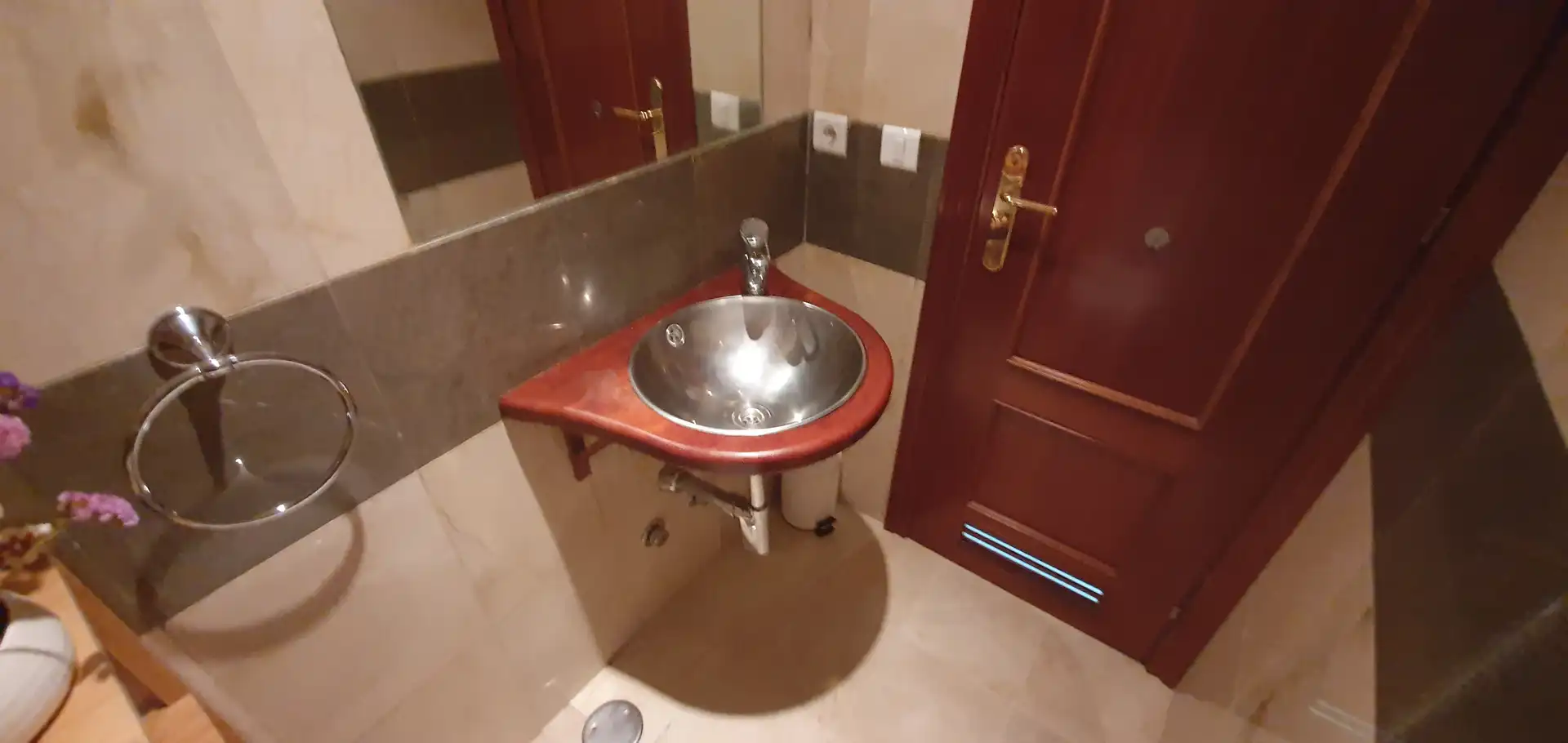 Bathroom of Flat for rent in Santa Cruz de Tenerife  with Private garden, Parquet flooring and Terrace