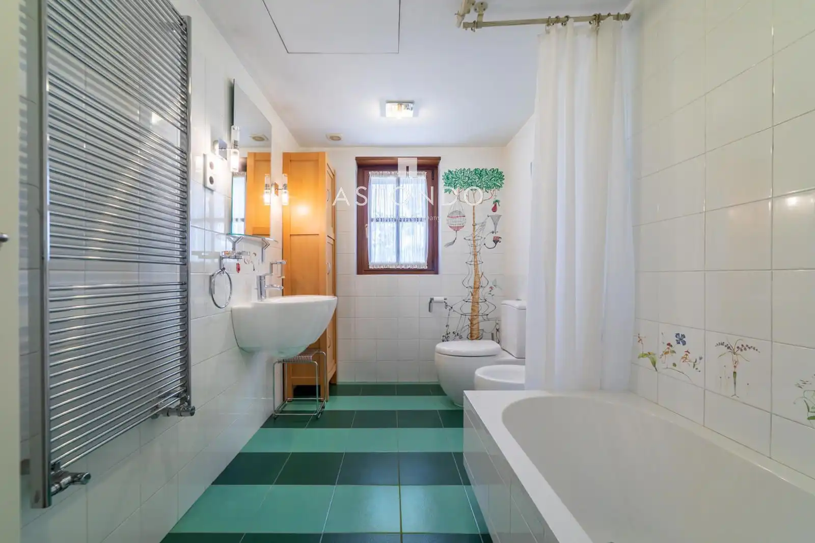 Baño de Casa o chalet en venta en Madrid con Aire acondicionado, Calefacción y Terraza