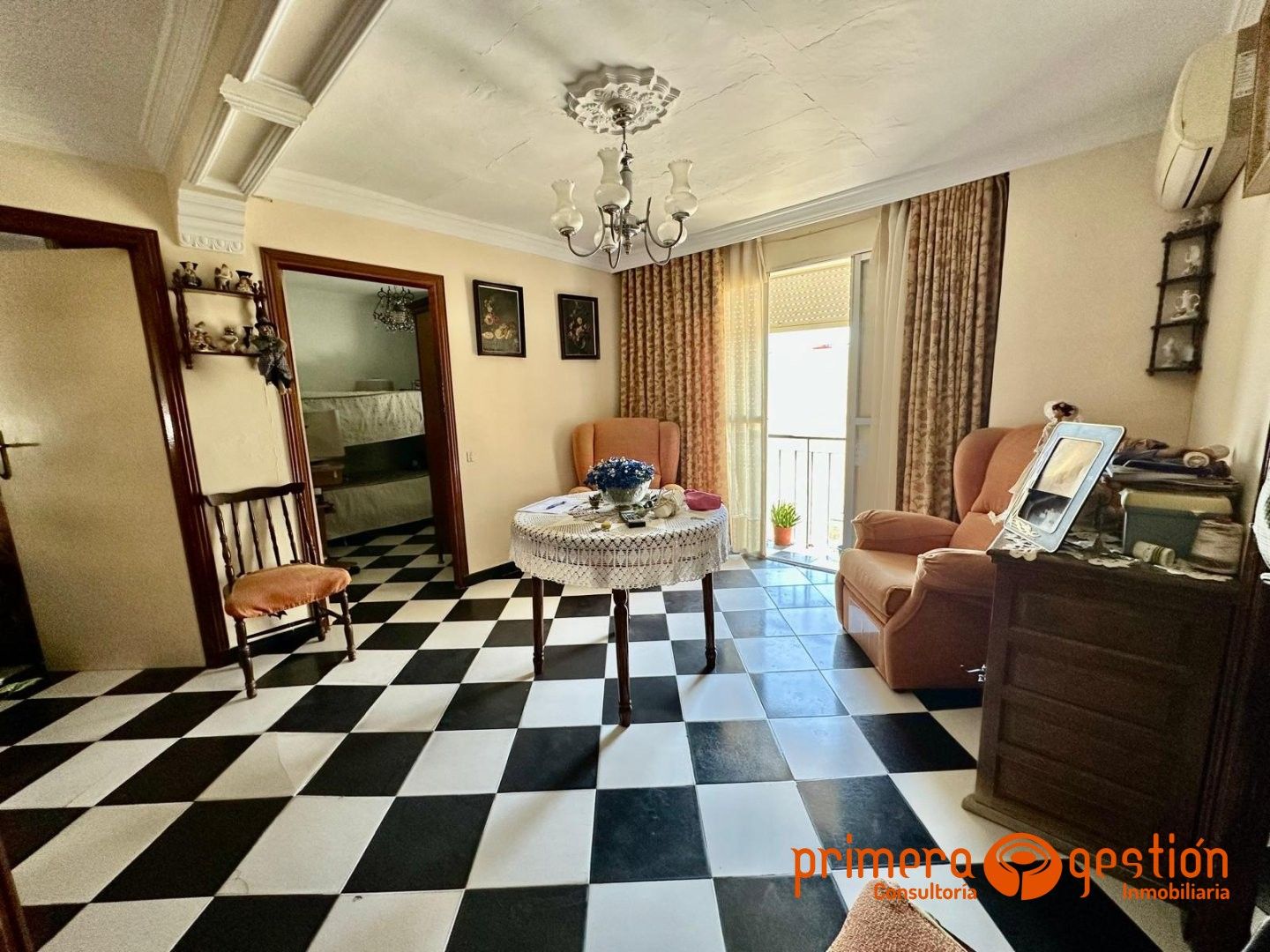 Exterior view of Flat for sale in Lora del Río  with Air Conditioner and Heating