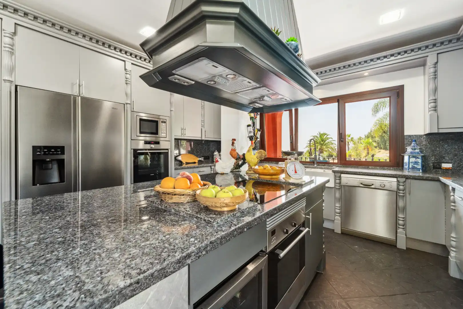 Kitchen of Houses for sale in Benalmádena  with Air Conditioner, Heating and Private garden