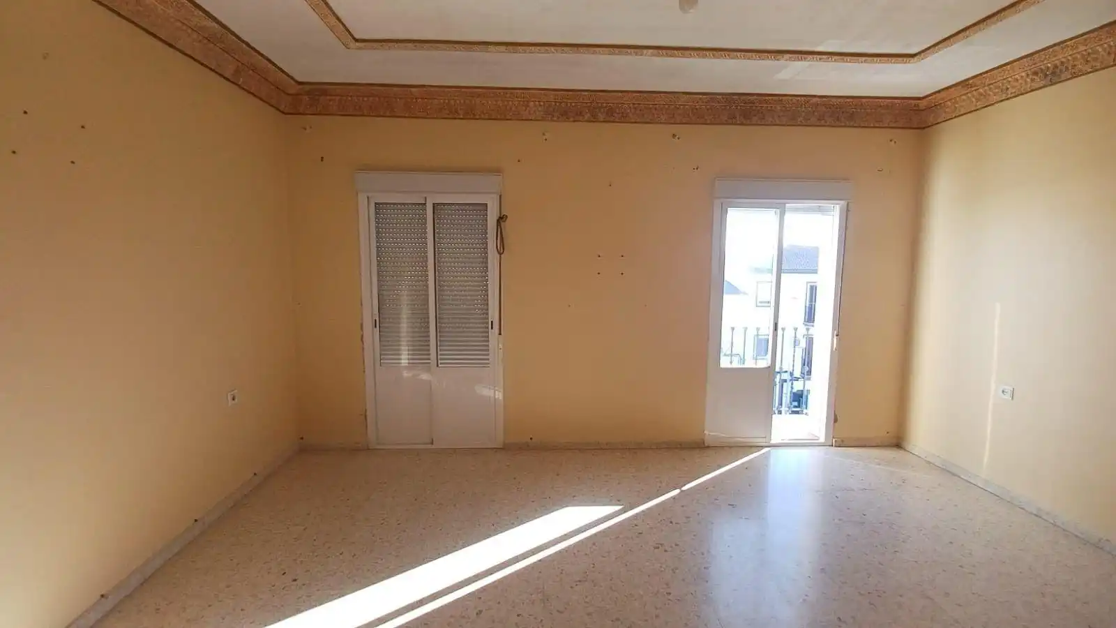 Piso en venta en Avenida VEINTIOCHO DE FEBRERO