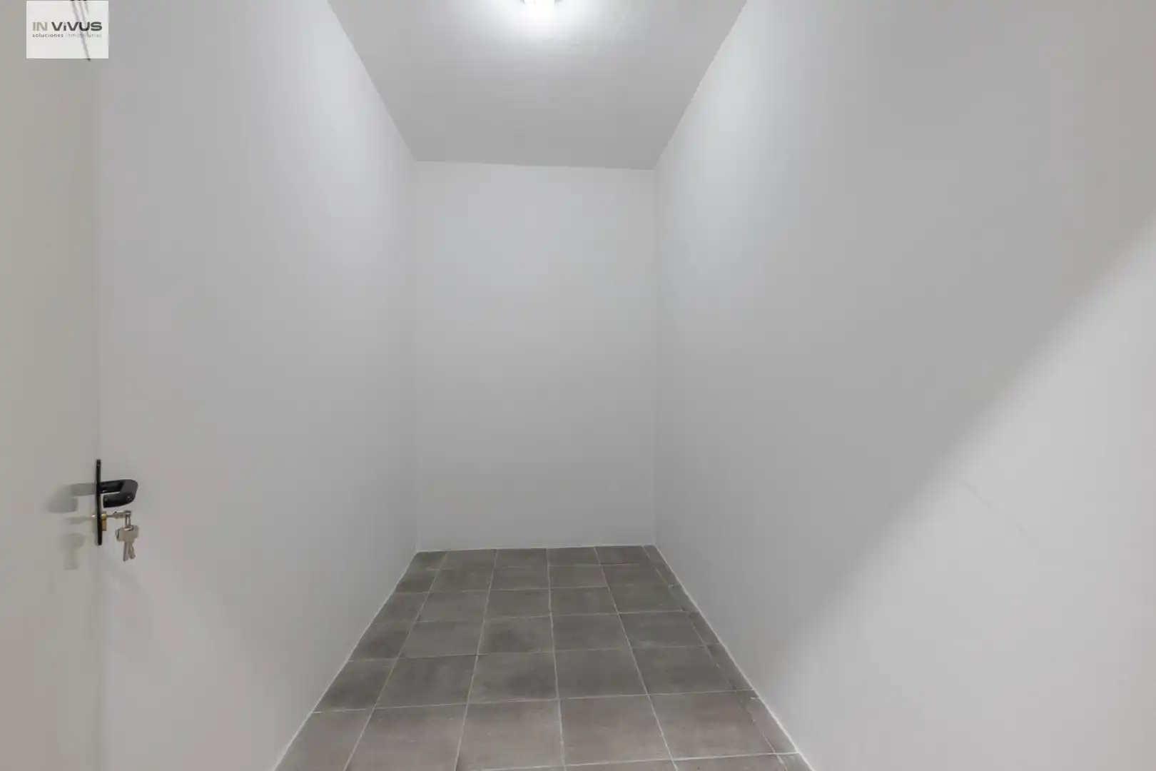 Storage room for rent in Granada