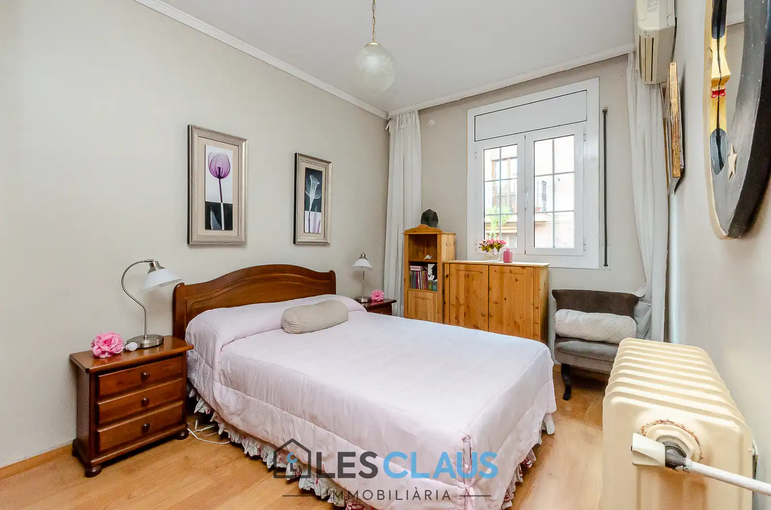 Bedroom of Duplexes for sale in Barcelona  with Air Conditioner, Heating and Balcony