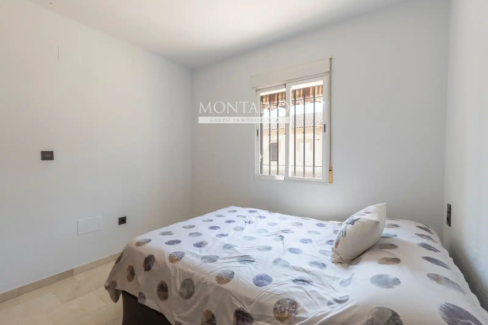 Habitación de Casa adosada en venta en Atarfe