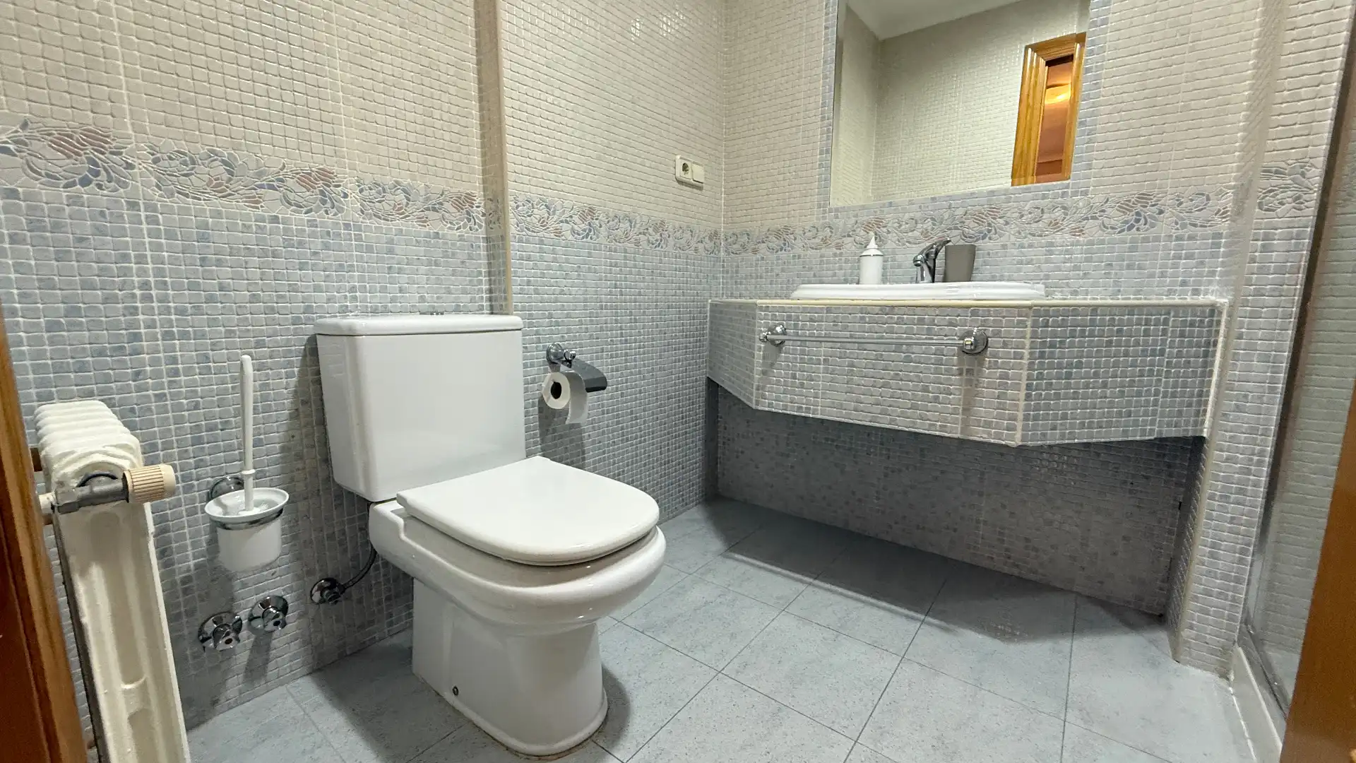 Baño de Piso de alquiler en Albacete con Aire acondicionado, Calefacción y Terraza