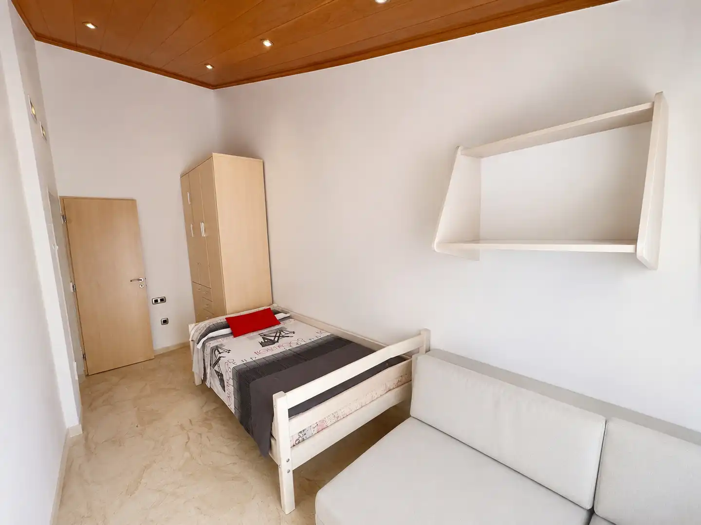 Bedroom of Duplexes for sale in Rubí  with Air Conditioner, Heating and Terrace