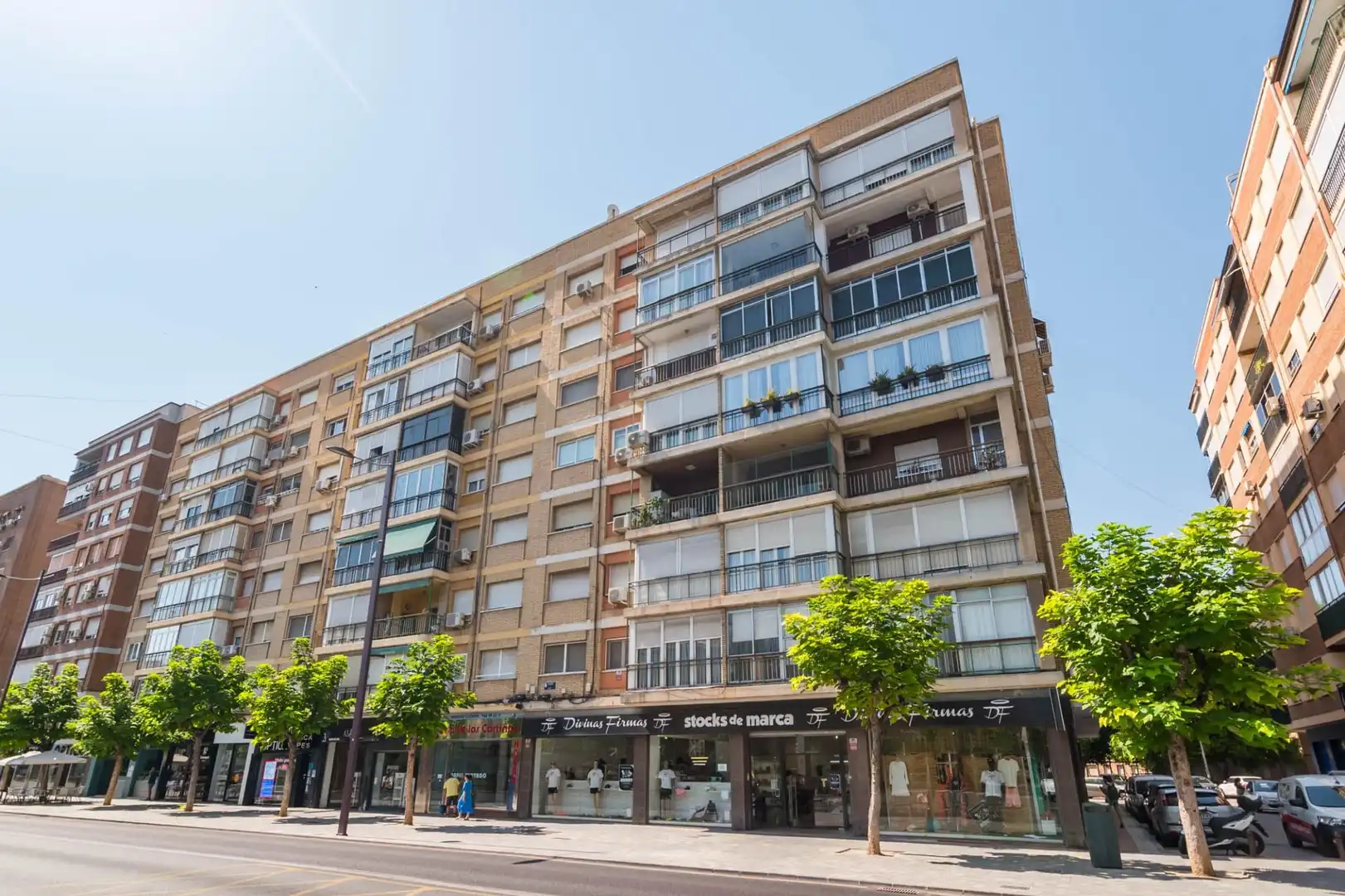 Außenansicht von Wohnung zur Miete in Murcia mit Klimaanlage, Terrasse und Abstellraum