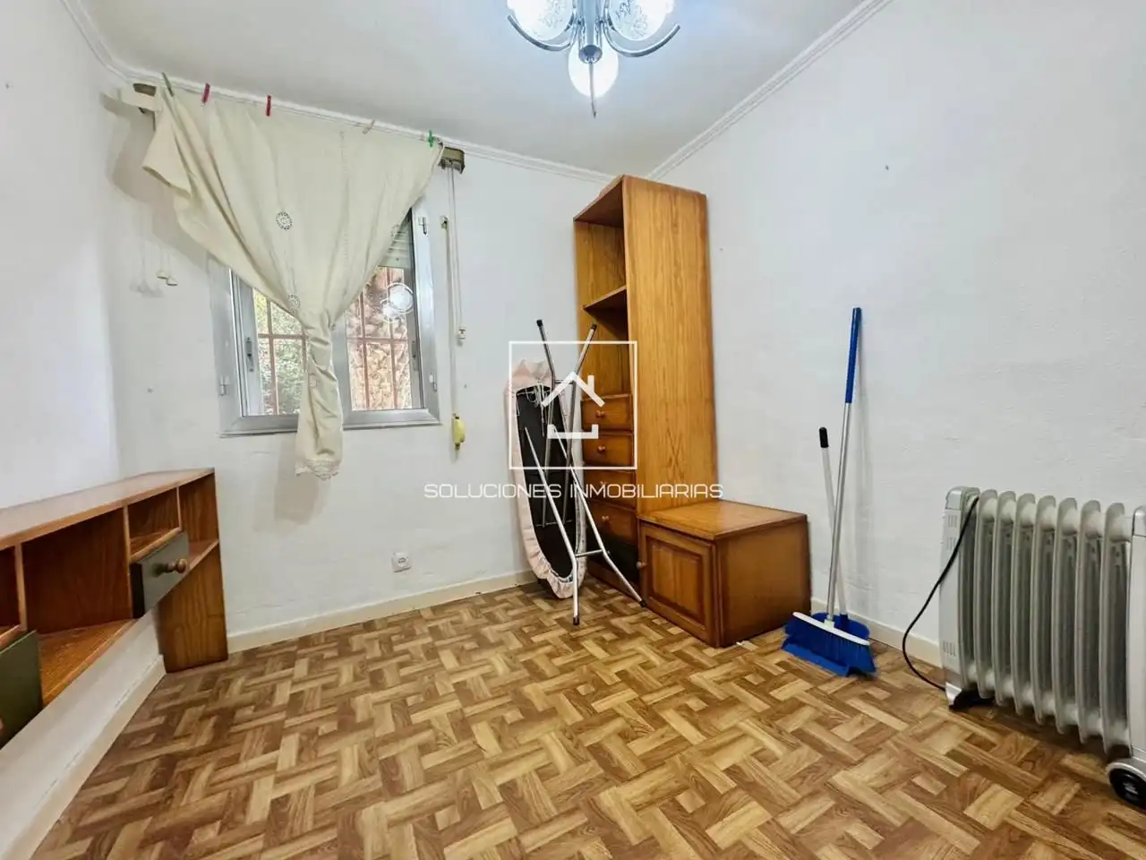 Bedroom of Ground floor for sale in Pedralba
