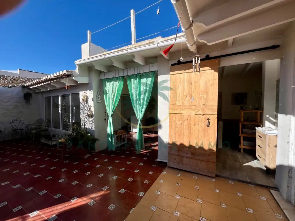 Exterior view of Houses for sale in Cullera