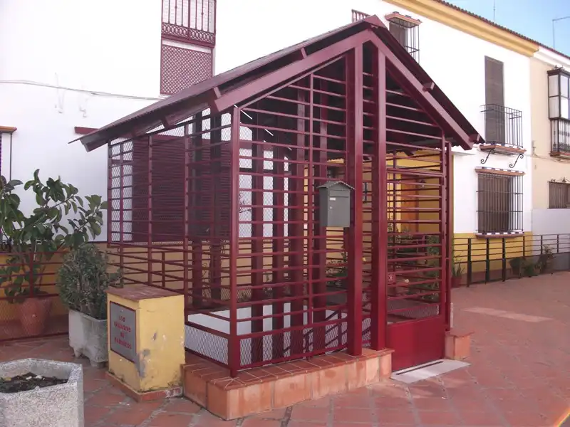 Traster en venda a Pz. de Cuba, Estación - La Fontanilla - El Tinte