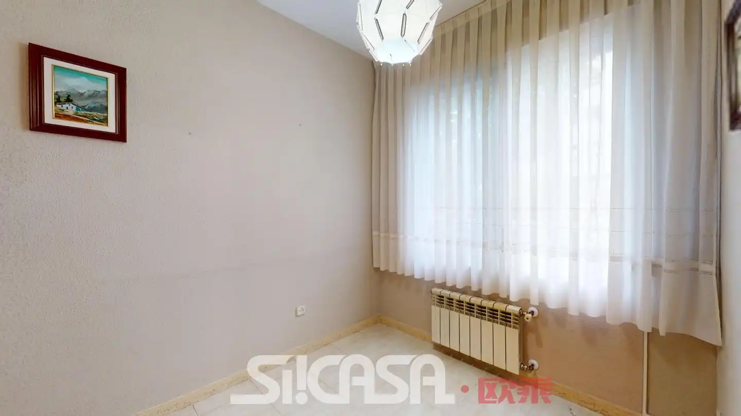 Bedroom of Detached homes for sale in Parla  with Air Conditioner, Heating and Private garden