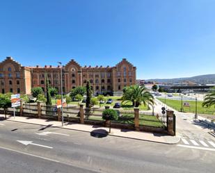 Exterior view of Flat to rent in Plasencia  with Air Conditioner and Terrace