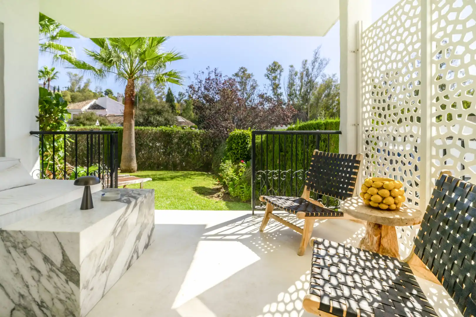 Terrassa de Planta baixa en venda en Marbella amb Aire condicionat, Jardí privat i Terrassa