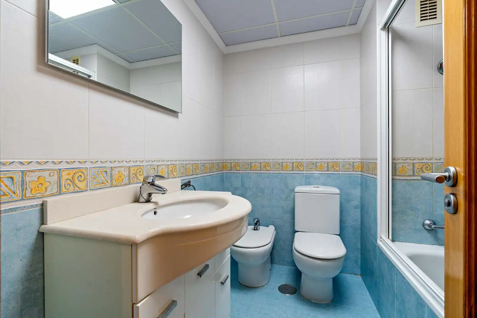 Bathroom of Flat for sale in El Ejido  with Air Conditioner, Heating and Terrace