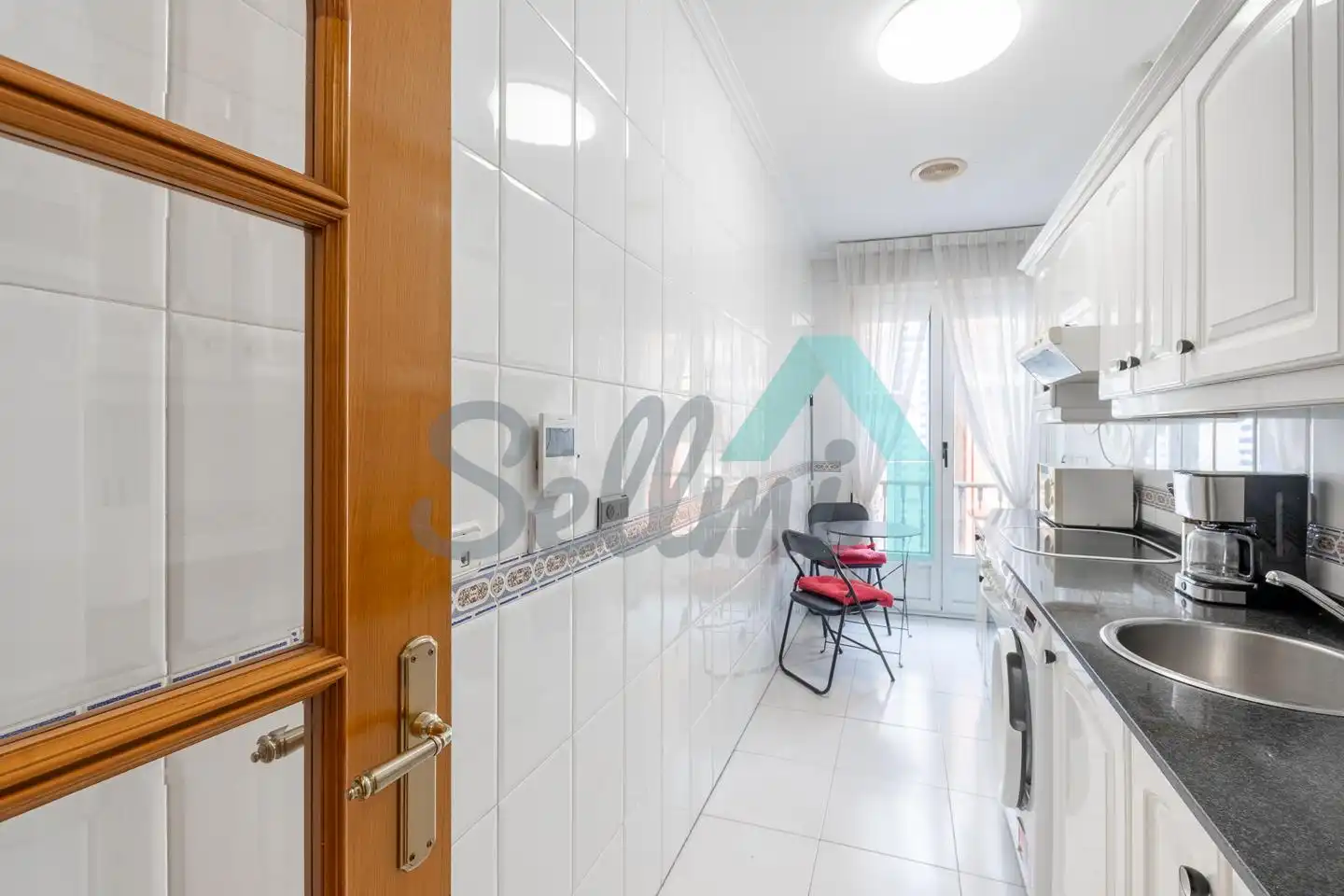 Kitchen of Flat for rent in Gijón   with Heating, Parquet flooring and Furnished