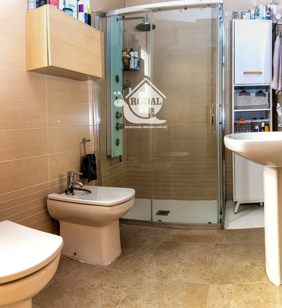 Baño de Dúplex en venta en Huércal de Almería con Aire acondicionado, Calefacción y Jardín privado