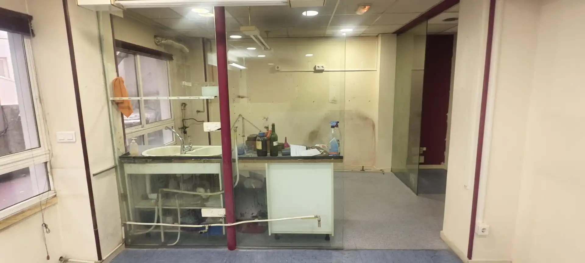 Oficina en venta en A Coruña Capital  con Terraza