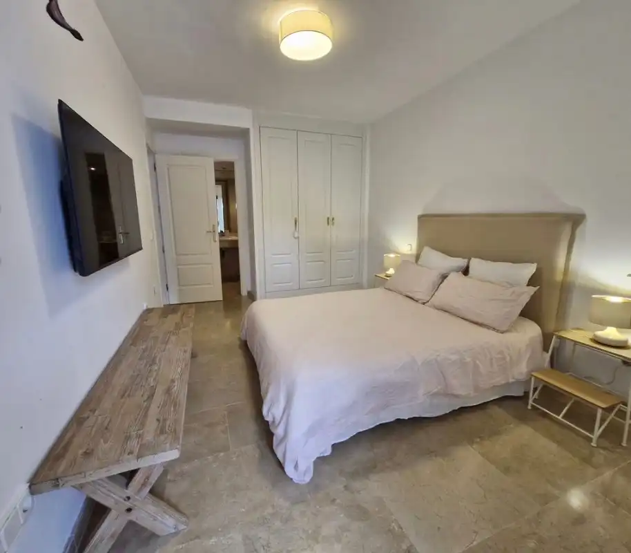 Wohnung mit Pool zum Verkauf in Río Real - Los Monteros, imagen 11