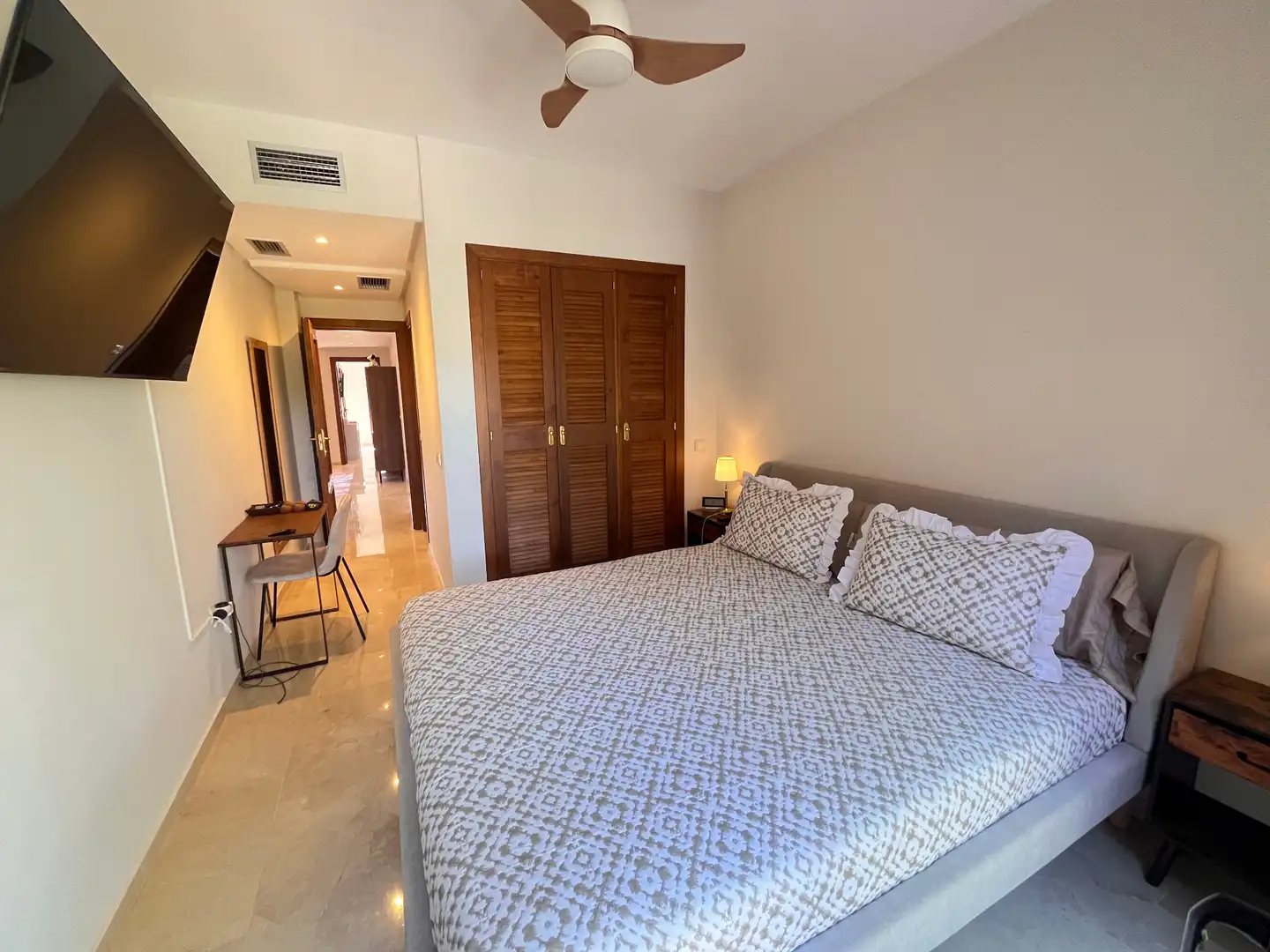 Bedroom of Attic for rent in Marbella  with Air Conditioner, Heating and Terrace