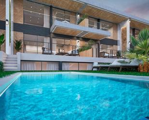 Piscina de Apartament en venda en Marbella amb Calefacció, Jardí privat i Terrassa