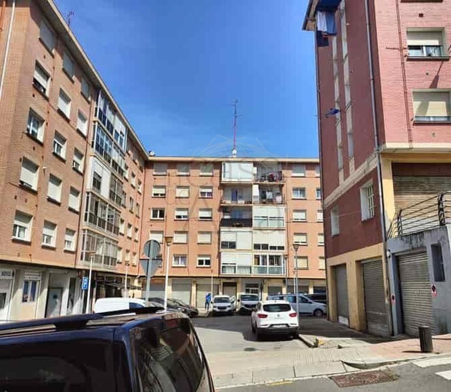 Exterior view of Flat for sale in Bilbao 