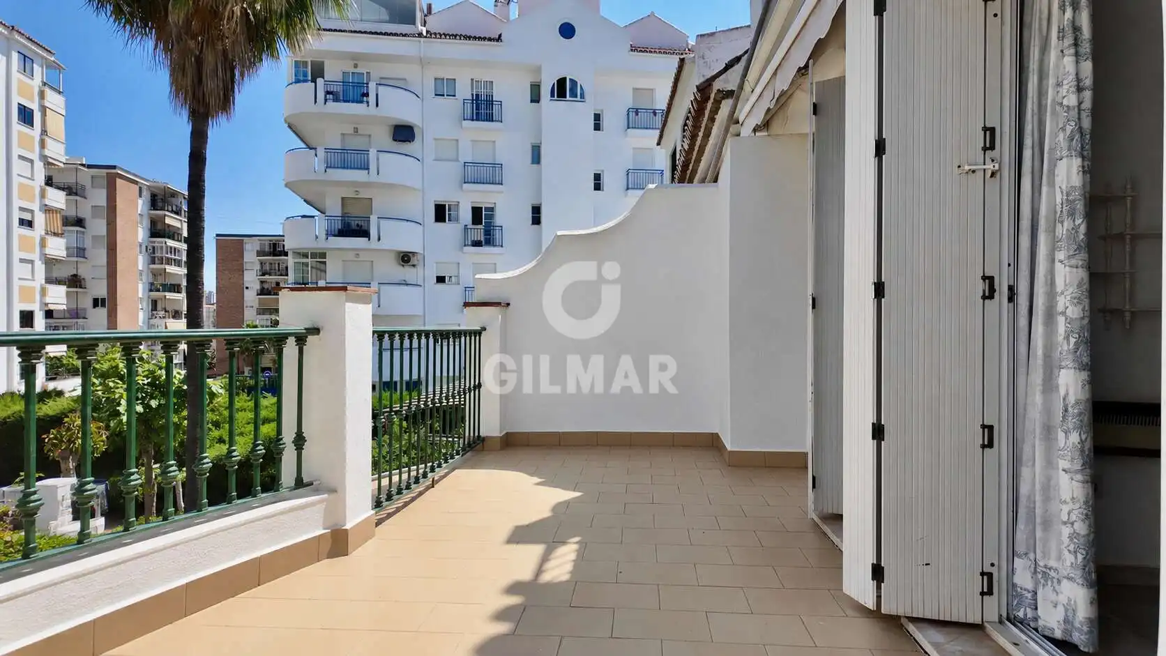 Terraza de Casa adosada en venta en Fuengirola con Calefacción, Jardín privado y Piscina