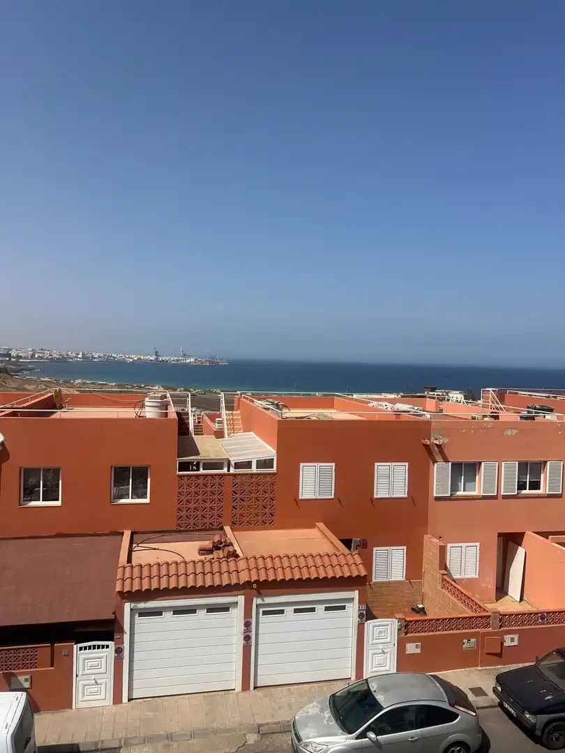 Vista exterior de Dúplex en venta en Puerto del Rosario con Terraza