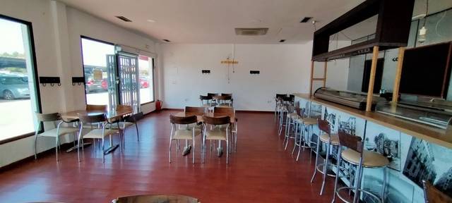 Local comercial en Venta en El Esparragal