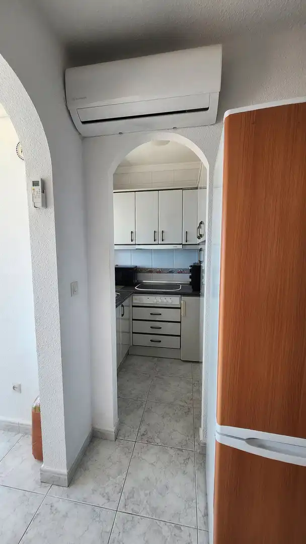 Apartamento de alquiler en Avenida el Faro, 75, Centro Internacional