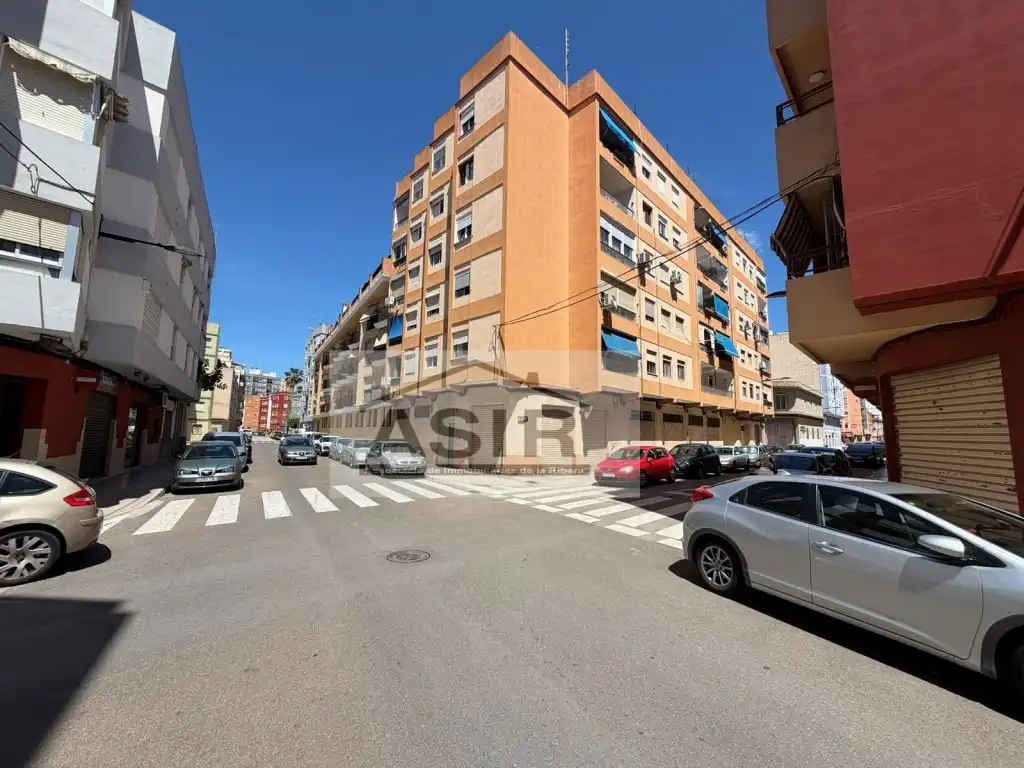 Business premises for sale in angel alcazar, imagen 4