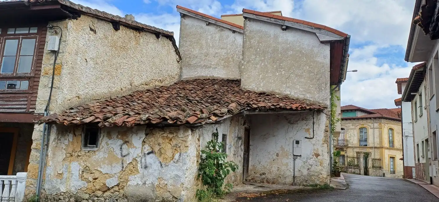 Exterior view of Houses for sale in Nava  with Swimming Pool