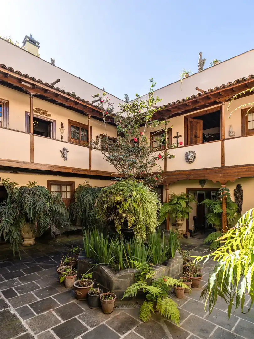 Vista exterior de Casa o chalet en venta en Icod de los Vinos con Calefacción, Jardín privado y Parquet