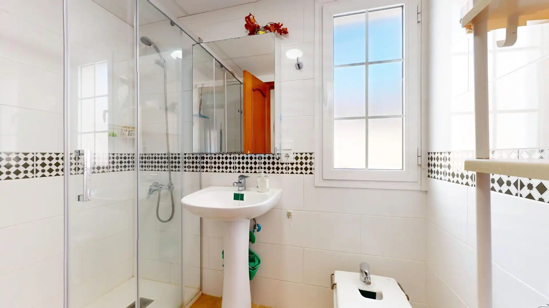 Bathroom of Flat for sale in Roquetas de Mar