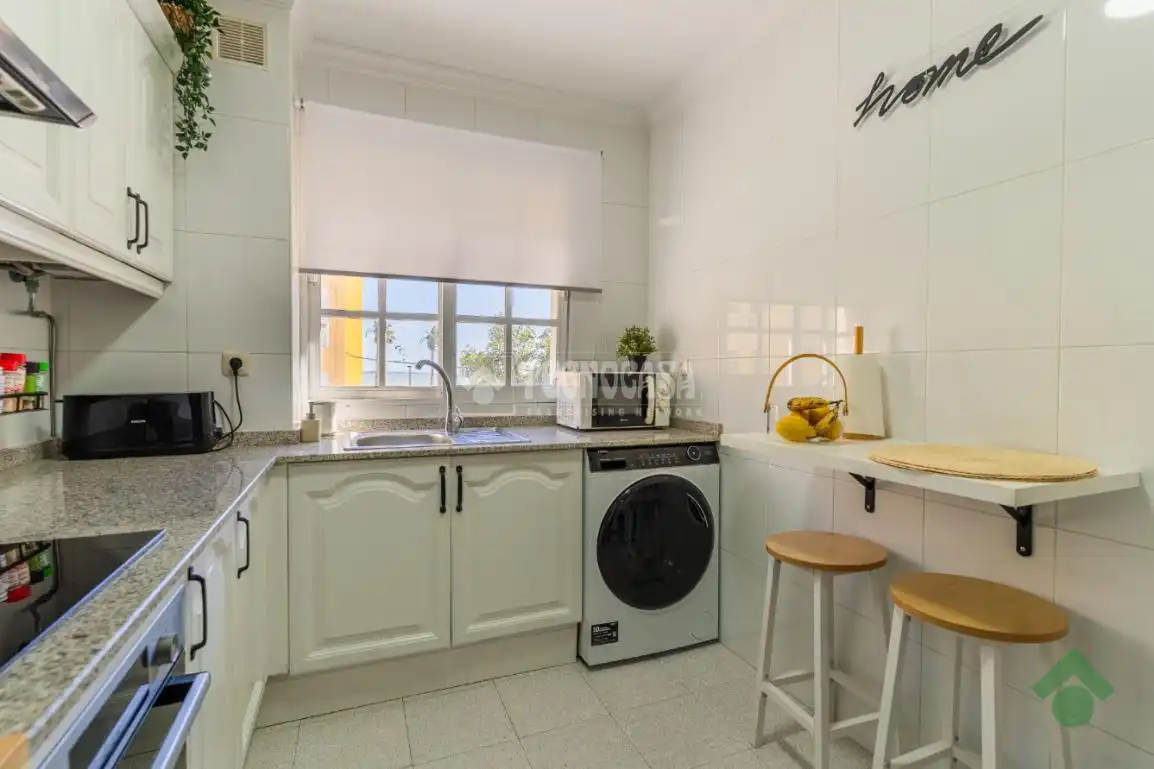 Kitchen of Flat for sale in Puerto Real