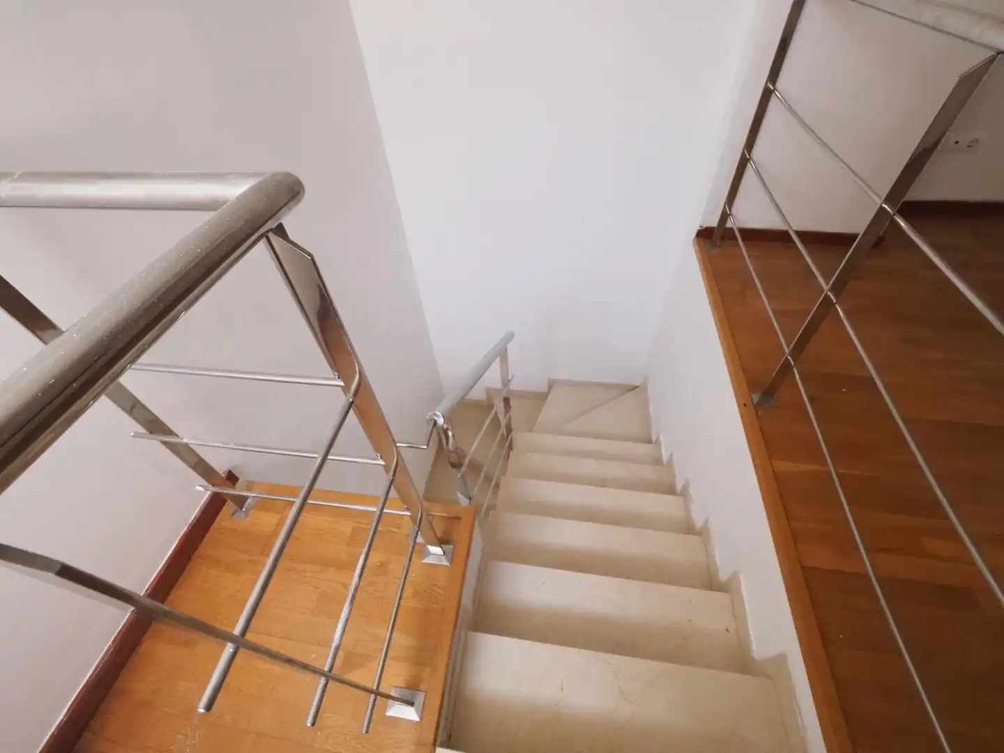 Dúplex en venta en Vilafranca del Penedès con Calefacción, Parquet y Terraza