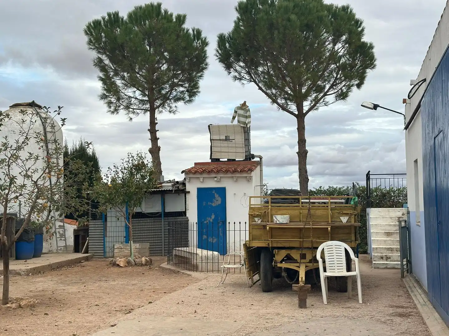 Vista exterior de Finca rústica en venda en Quintanar de la Orden amb Terrassa i Traster