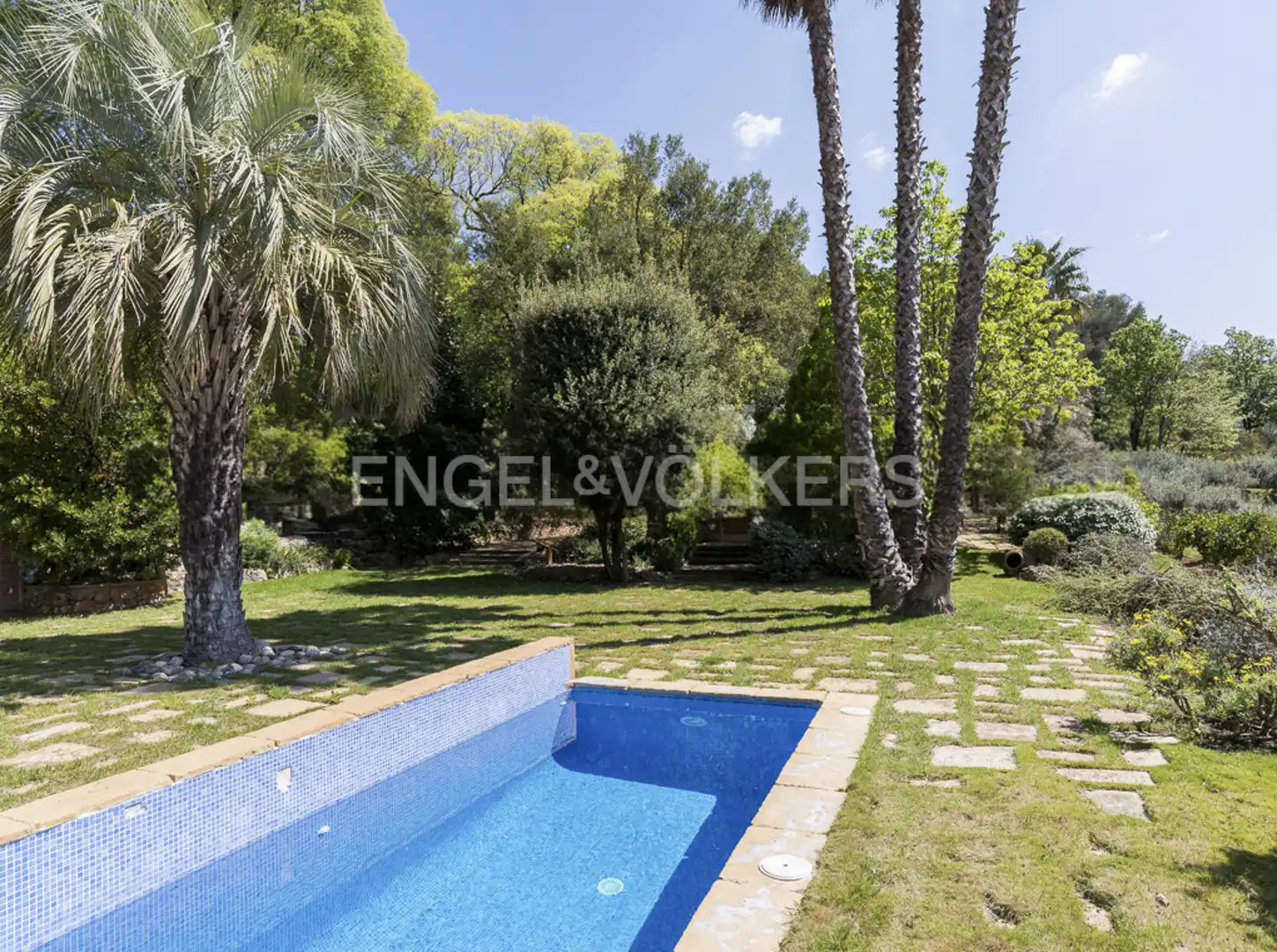 Swimming pool of Buildings for sale in Gelida