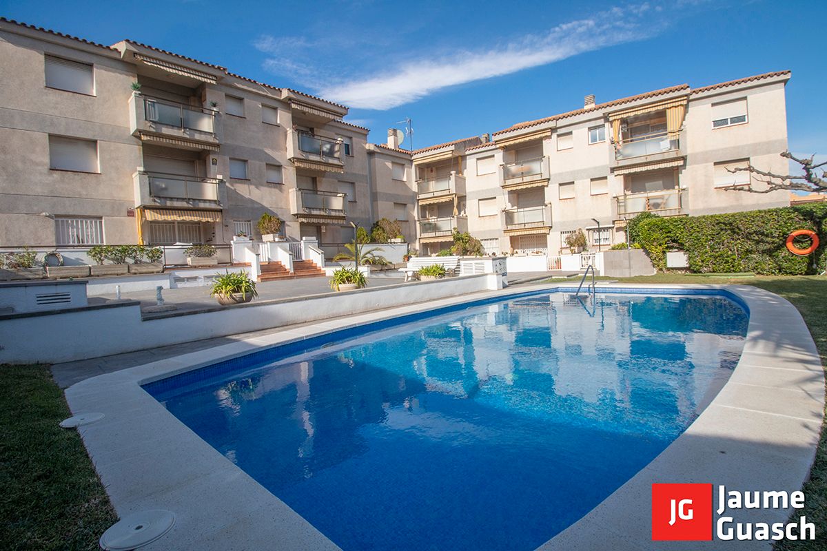 Swimming pool of Apartment for sale in Torredembarra  with Air Conditioner, Heating and Terrace