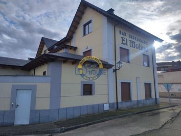 Local comercial en venda a Villamañán